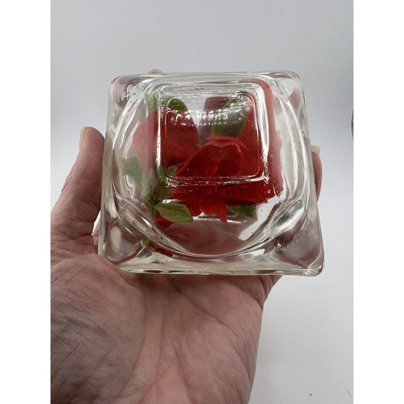 Vintage Decorative‎ Clear Red Rose Tabletop Square Paperweight - Picture 8 of 9